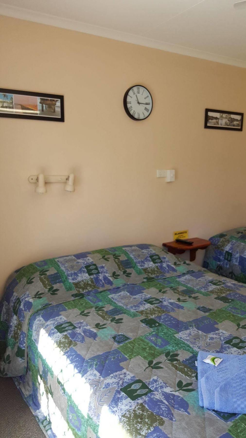 Ocean View Motel Bowen Exterior foto